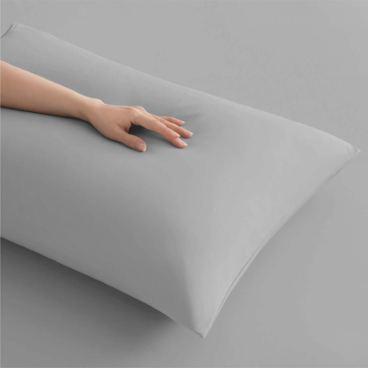 Hypoallergenic cooling pillowcase for temperature regulation during menopause