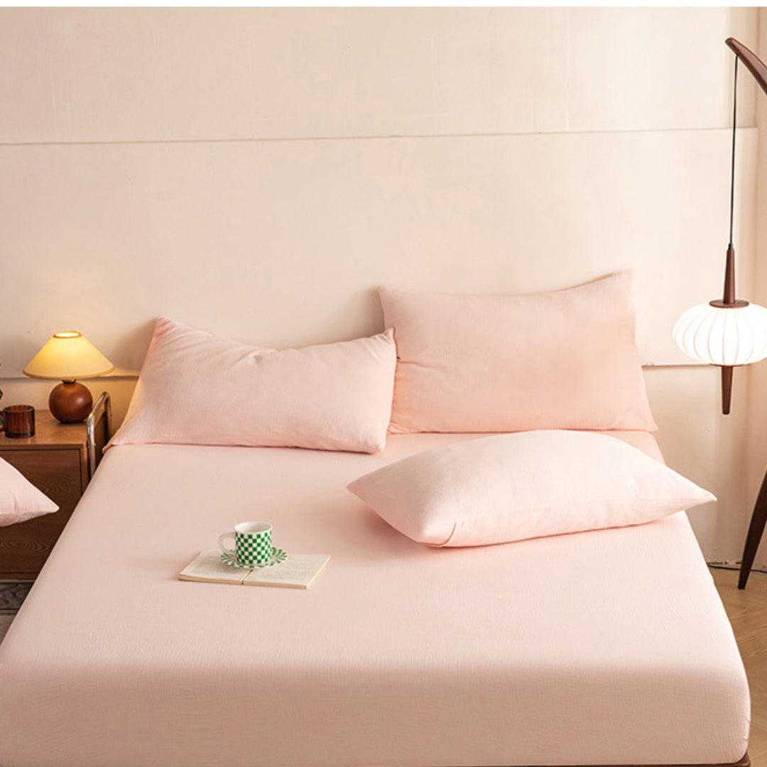 Pink-fitted sheet